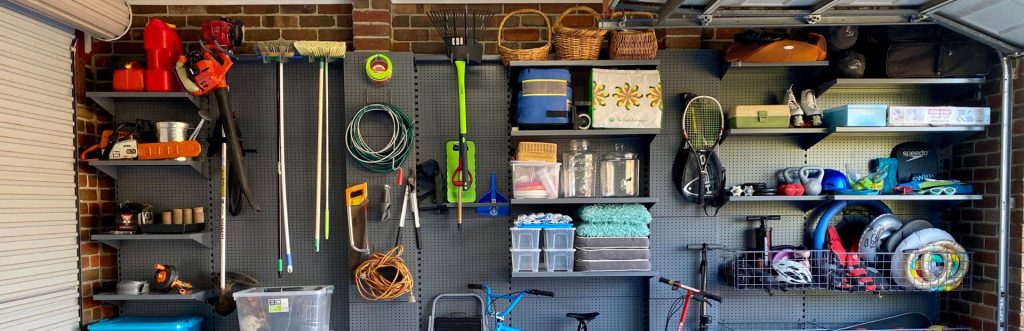 Market Raf Sistemleri